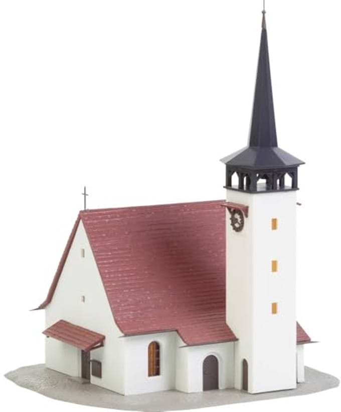 Idyllische Kerk Modelbouwset met Puntig Dak - N Scale