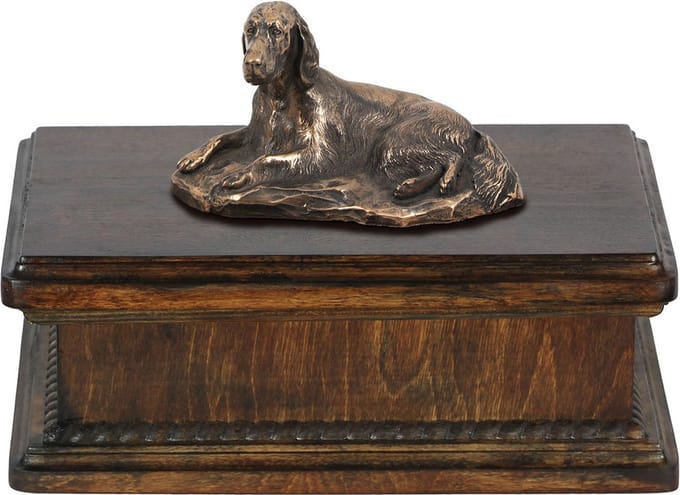 Elegante urn voor hondenas met beeldje van Engelse Setter