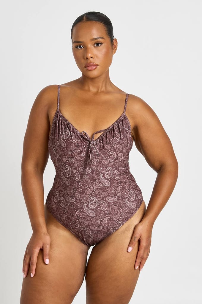 boohoo Dames Plus Paisley Print Balconnet Badpak | Black | Maat: 22