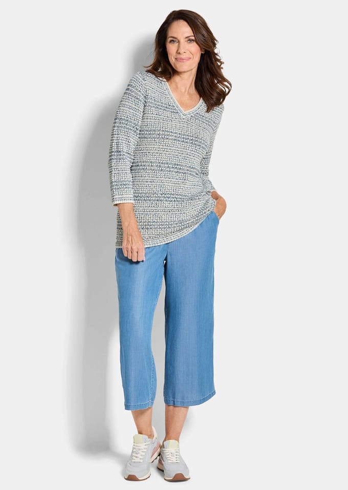 Pullover van structuurtricot met een V-hals - blauw / gedess. - Gr. 19 van Goldner Fashion