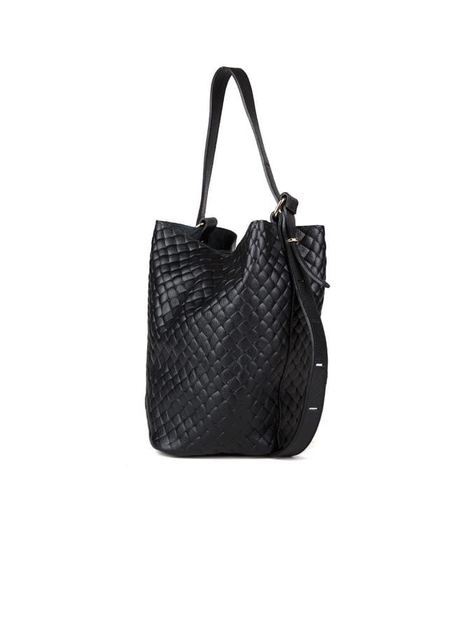 Giulia Monti Emmertas Black
