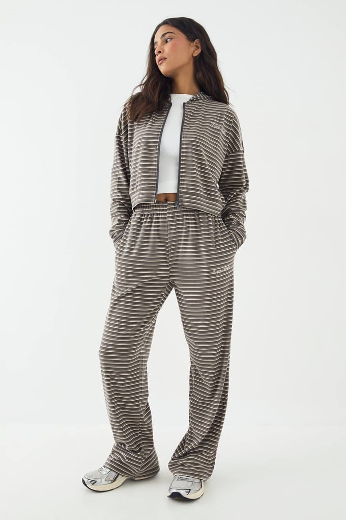 Dames DSGN Studio Zachte Streep Rechte Pijp Pantalon | Houtskool | Maat: 2XL