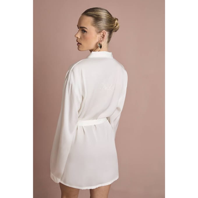boohoo Dames Bruidskamerjas Van Satijn Met 'Bride' Borduursel - Kort Model | Wit | Maat: 44