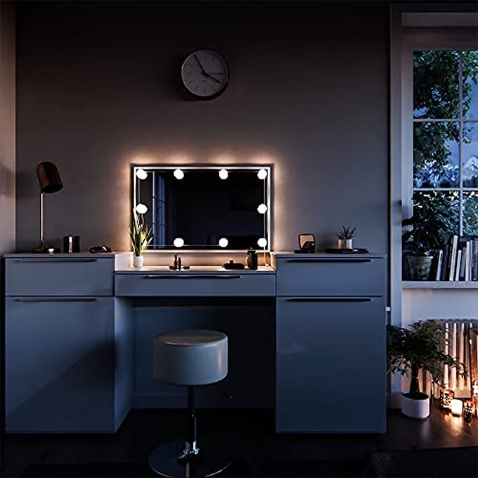 Kaptafel met kruk - Beauty meubel - Make-up routine - Geïntegreerde LED verlichting - 190 cm breed - Wit hoogglans