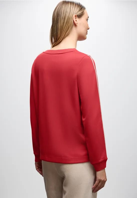 A324003 shirt w.kick details