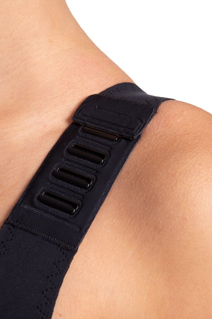 PI elite, maat 75DE, zwart - Post operatieve beha met voorsluiting