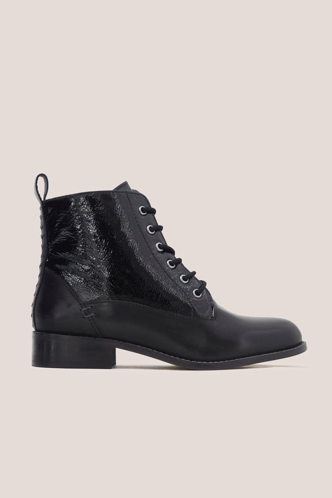 White Stuff Margot Leather Ankle Boot Pure Black Größe: 8 | Stiefel Outlet | Damen | Schwarz