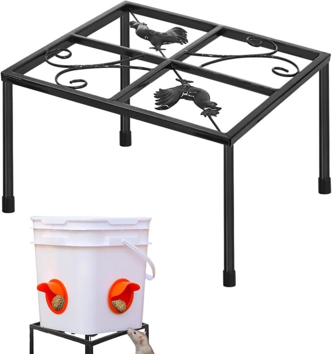 Voerbak Houder - Kippen Accessoire - Dieren Voeren - Stabiele Constructie - 30 cm - Zwart
