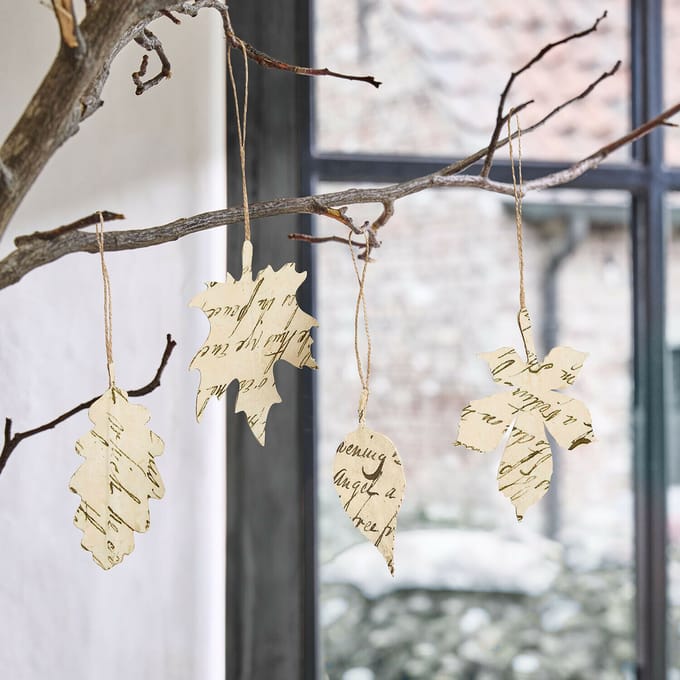 LOBERON Hanger set van 4 Fleuriene crème