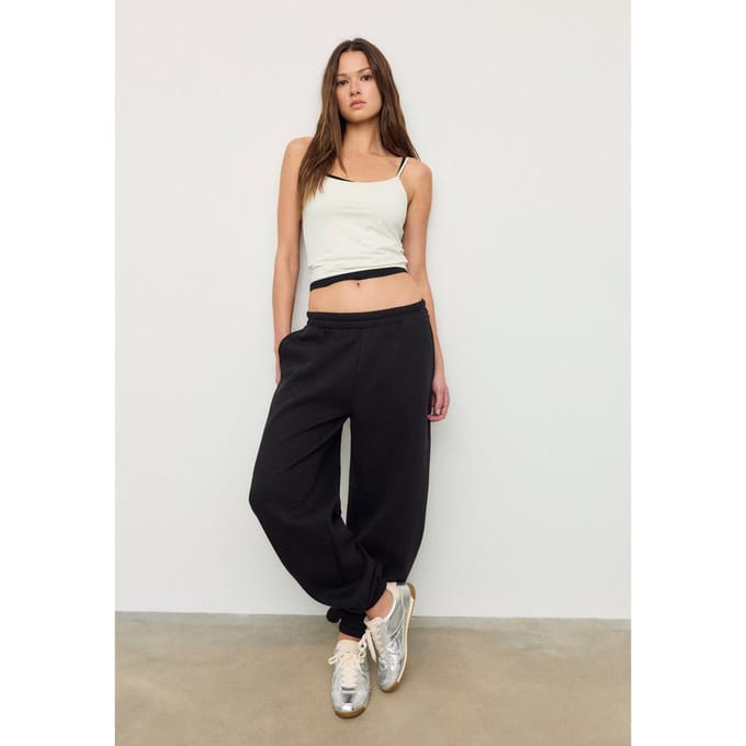 Stradivarius Boyfriend joggingbroek  Zwart M