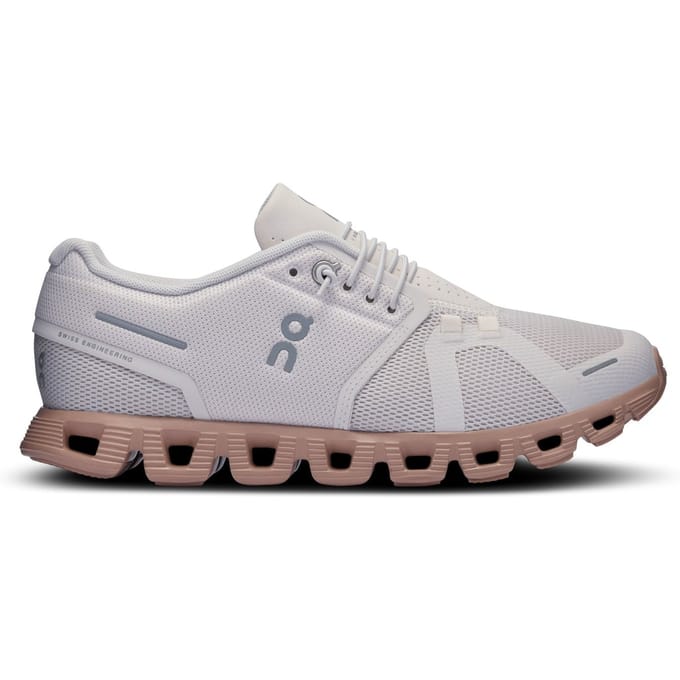 On Cloud 5 W Sand | Rosebrown Maat: 37 | Sneakers Outlet | Dames | Bruin
