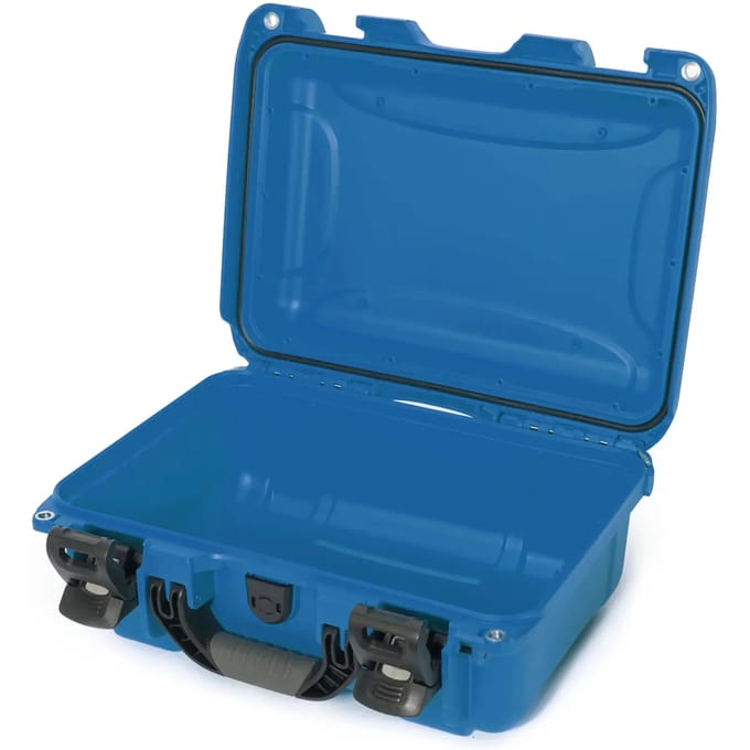Cameratas Nanuk 915