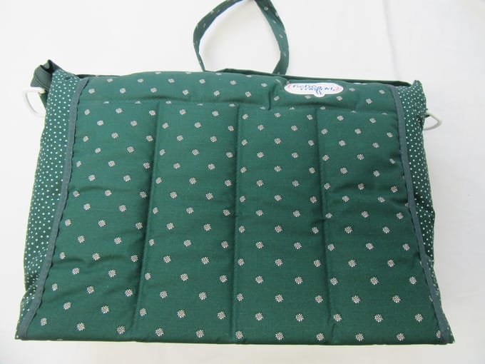 bebe confort , luiertas , nurecytas , groen , met stip en bloempje