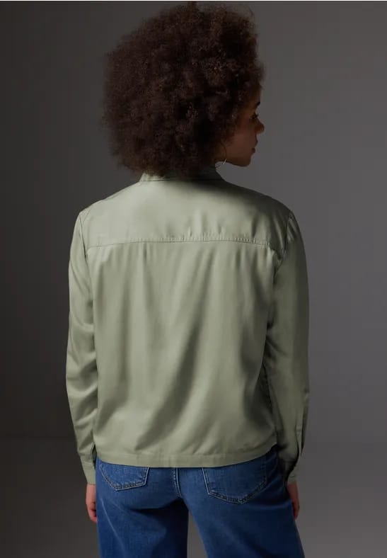 Overhemdblouse met borstzakken