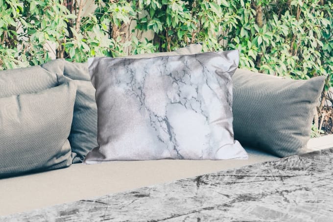 Buitenkussens - Marmer - Patroon - Gijs - Wit - Marmerlook - Luxe - 60x40 cm - Weerbestendig