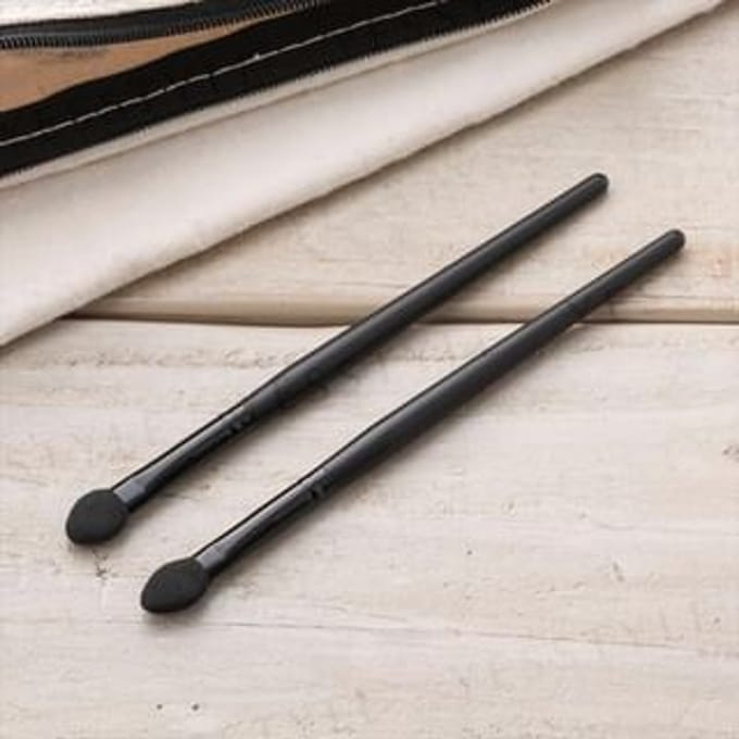 KAI - cosmeup Eyeshadow Applicator (Long Handle) 2 pcs