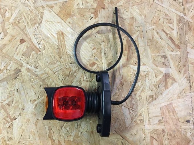 Breedtelamp - SIM - 3174 Small - Links/Rechts - 3.7 - 9.5cm - LED - Wit/Amber/Rood - 12V-24V