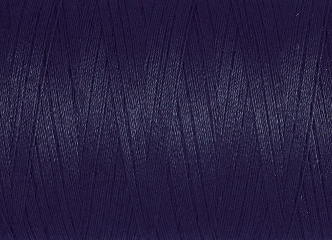 Universele Polyester Naaigaren voor Alle Naaimachines - Sterke Naden