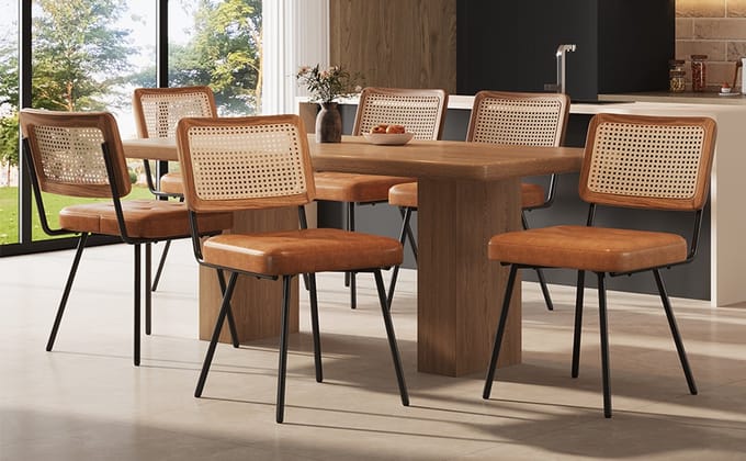MODENUIT Eetkamerstoel - Retro Design - Ergonomische Rugleuning met Verstelbare Voeten - PU en Metaal - Bruin