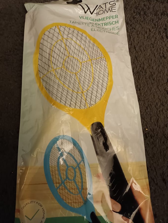 Electrische vliegenmepper