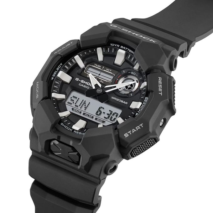 G-Shock Classic Style GA-010-1AER Horloge