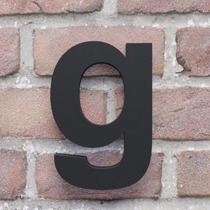 Huisnummer Arial g zwart - Maat: Extra groot (25 cm) - blinde bevestiging - Huisnummerbord