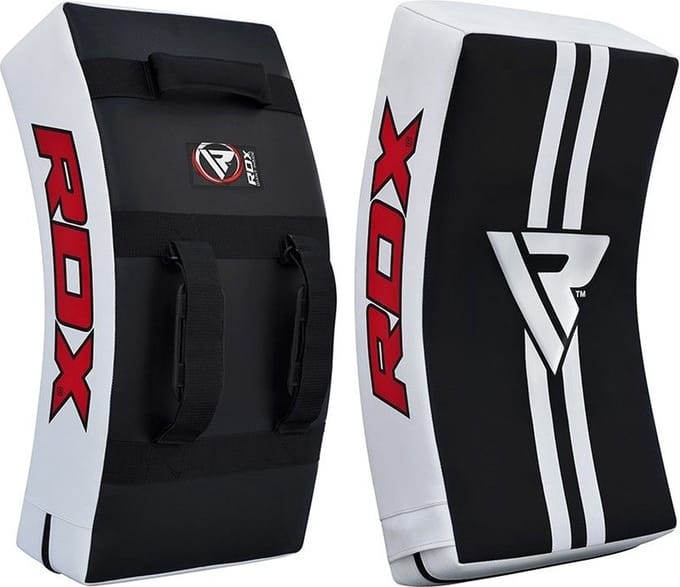 RDX Sports T1 Gel Padded Curved Kick Shield met Nylon Hendels