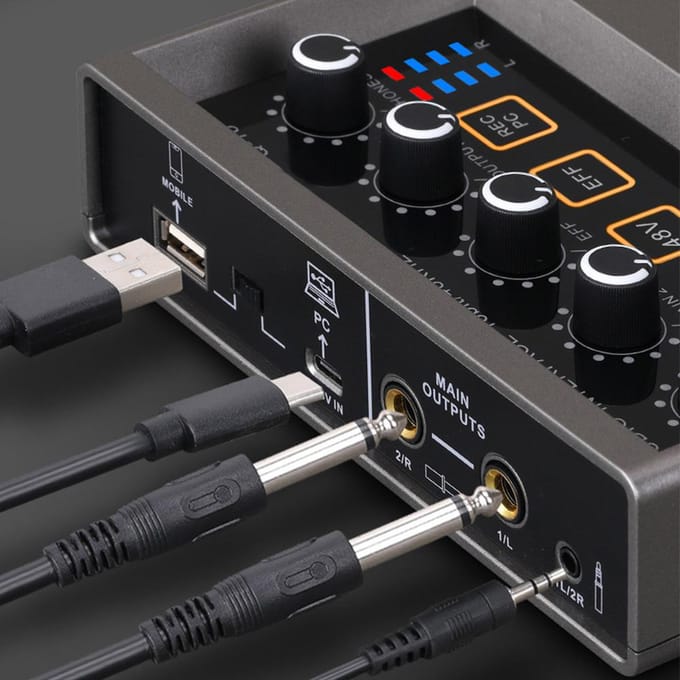 Audio Interface Professionele Opname XLR Audio Interface DSP Reverb 48V Phantom Power Geluidskaart zwart