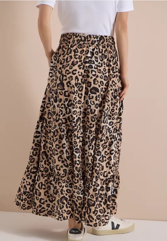 Maxirok met volants en leoprint