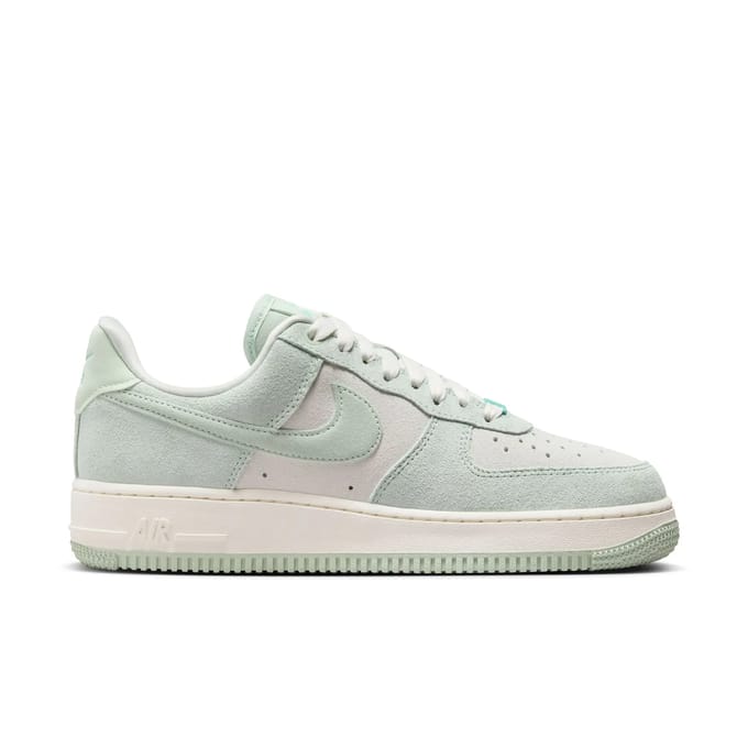 Damestrainers Nike Air Force 1 '07 SE