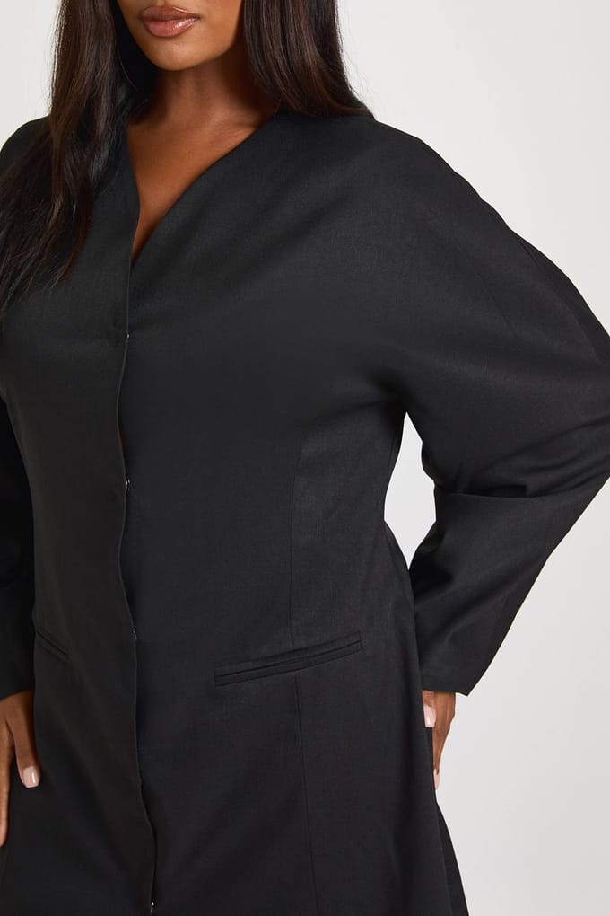 boohoo Dames Plus Size Kraagloze Blazerjurk met Getailleerde Taille | Zwart | Maat: 48