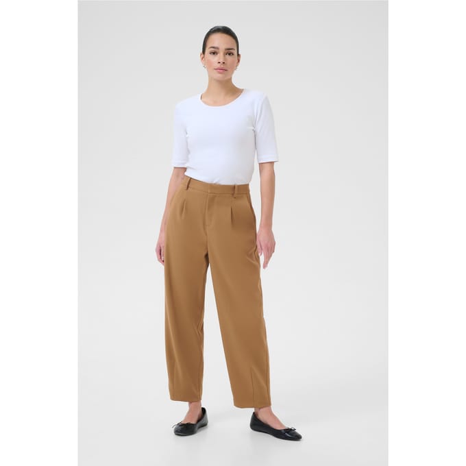 Vrouwelijke cropped chino broek KAFFE Merle