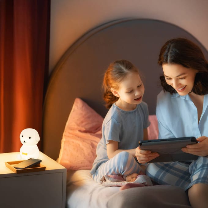 FH Lighting LED schemerlamp Puppy, hond, wit, RGB, dimbaar