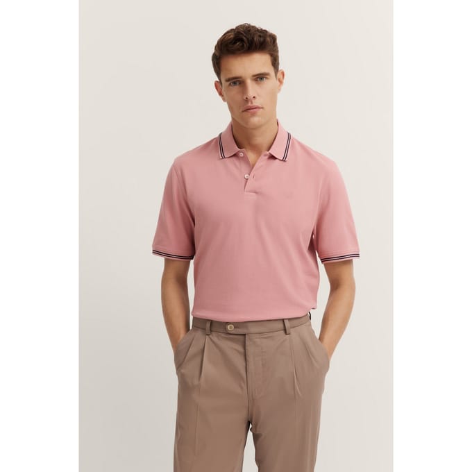 Bugatti Herren Polo met contrasterende strepen en borduursel op de borst