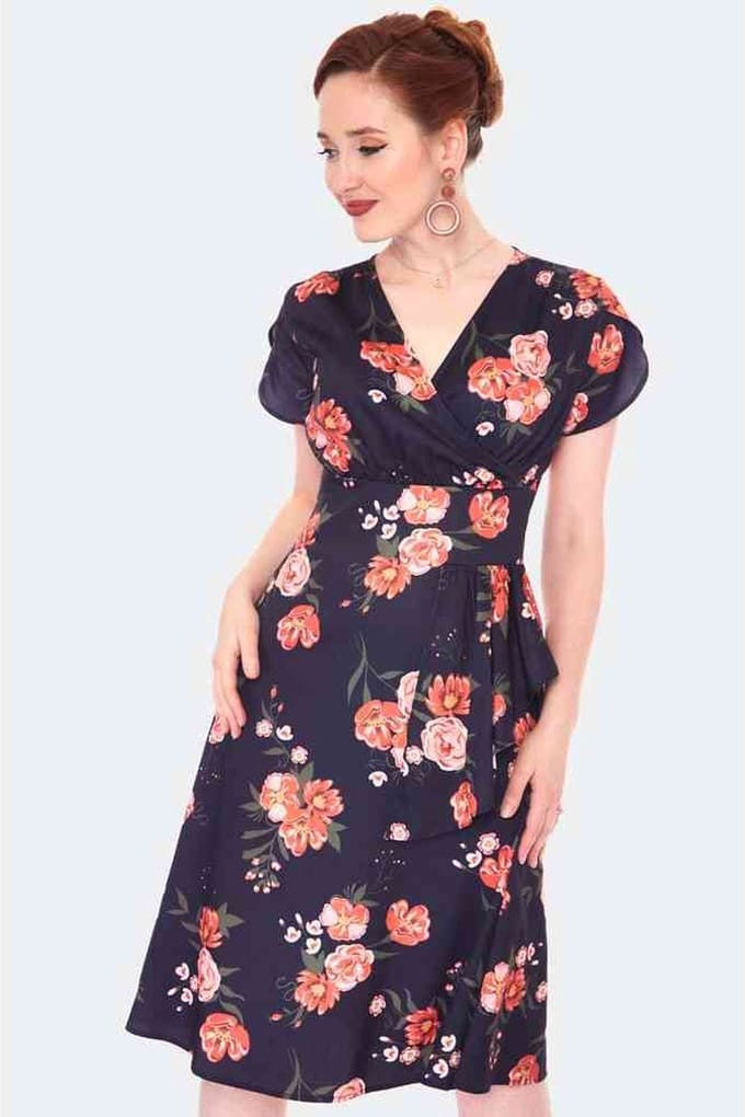 Voodoo Vixen - Tulip Sleeve Side Ruffle Kokerjurk - M - Zwart