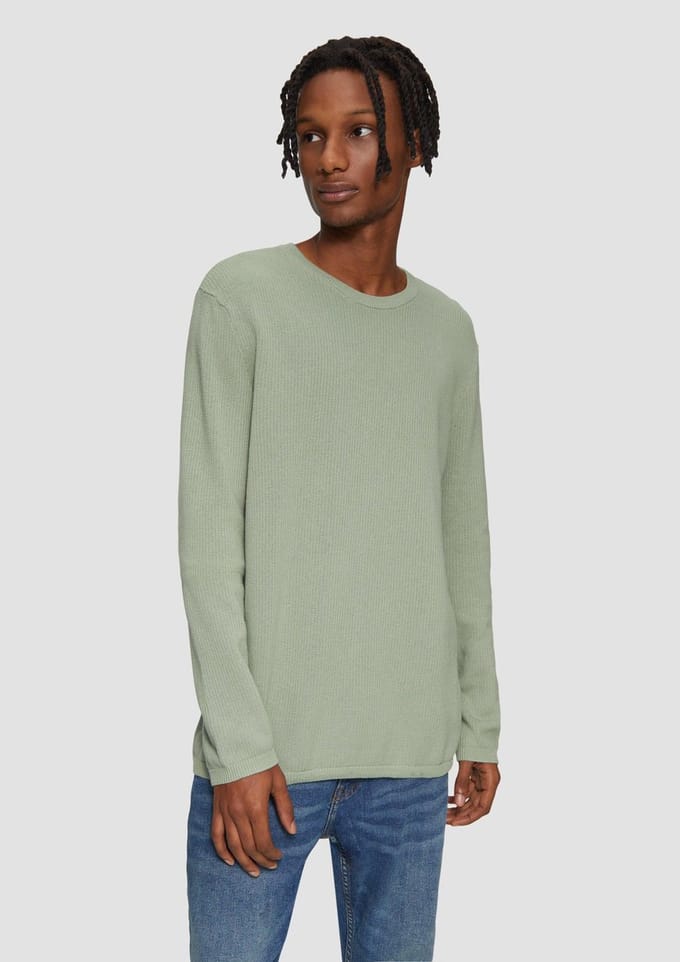 Stylish Knitted Sweater QS