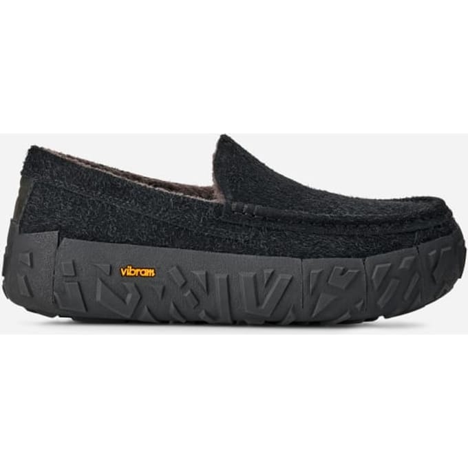 UGG® Ascot Vibram Wrap Tech in Black, Maat 43, Suede