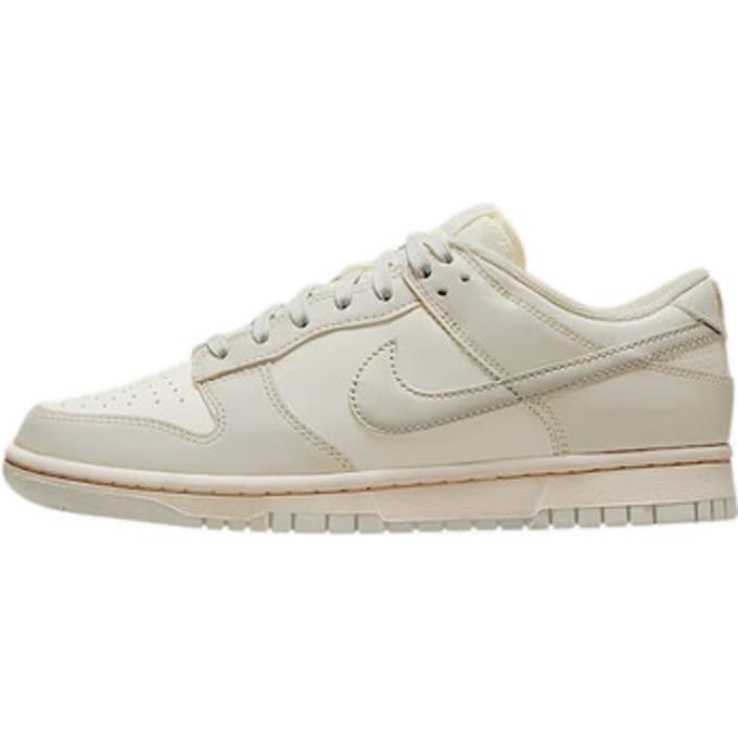 Nike Dunk Low (W) Light Bone - Sneakers - Unisex - 107