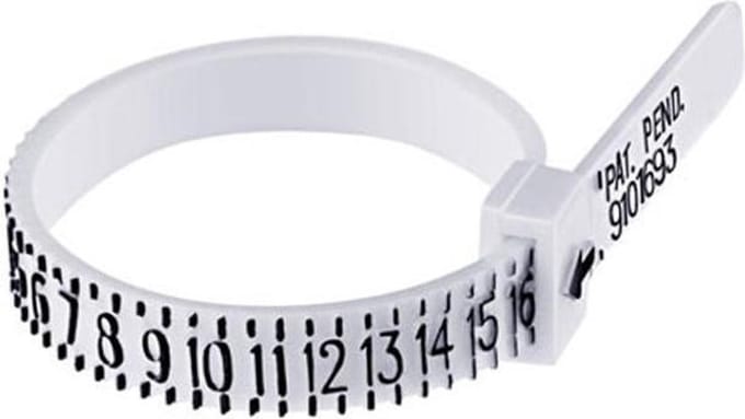 Scoby - Ringmeter - Vingermeter - Ringmaat Opmeter - Ringdiameter - Ringvinger - Ring Maat - Kunststof - Wit