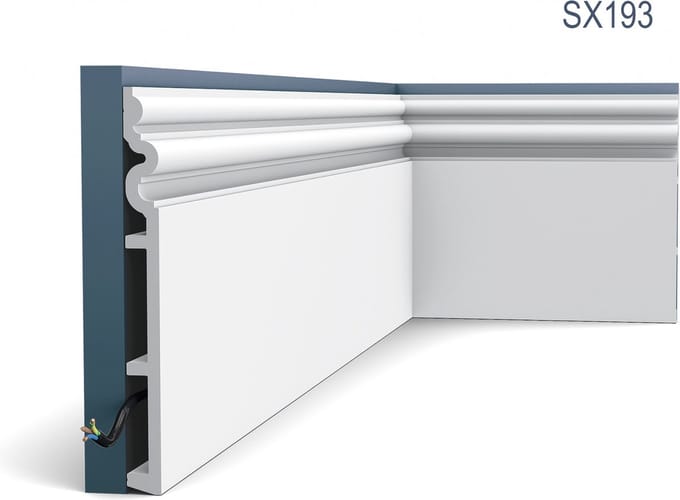 Plint Orac Decor SX193 LUXXUS AUTOIRESierlijst Lijstwerk neo-classicisme stijl wit 2 m