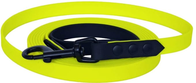 Hondenlijn - BioThane® - Olijfgroen - Zwart - 10 meter - 16mm - Middelgrote hond