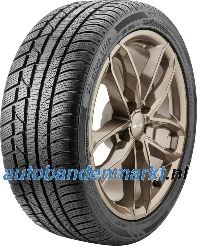 Star Performer Stratos UHP ( 215/60 R17 96H )