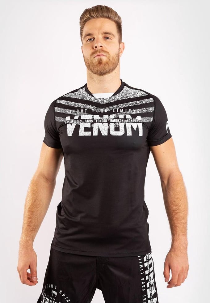 Venum SIGNATURE Dry Tech T-shirt Zwart Wit - L