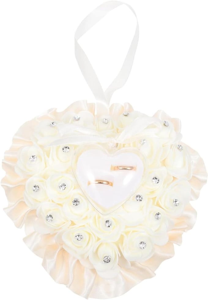 Trouwring Kussentje - Huwelijks Accessoire - Bruiloft Presentatie - Romantisch Hartvormig - 16x19 cm - Beige