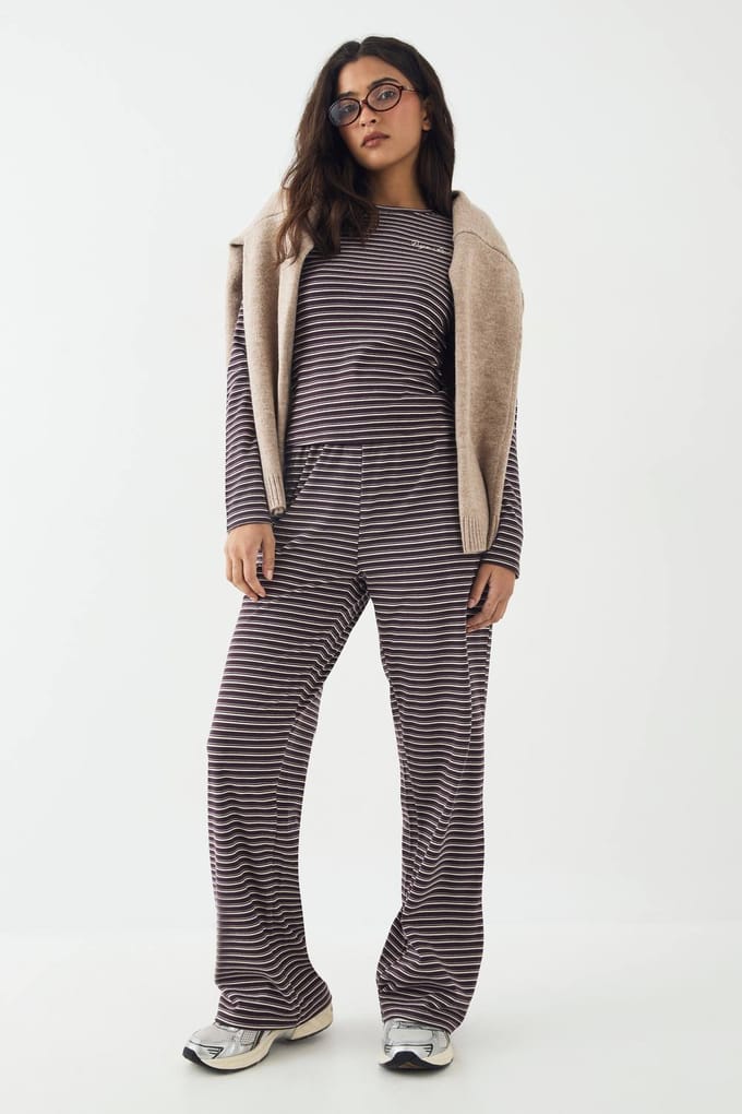 Dames DSGN Studio Zachte Gestreepte Rechte Pijp Broek | Pruim | Maat: 2XL