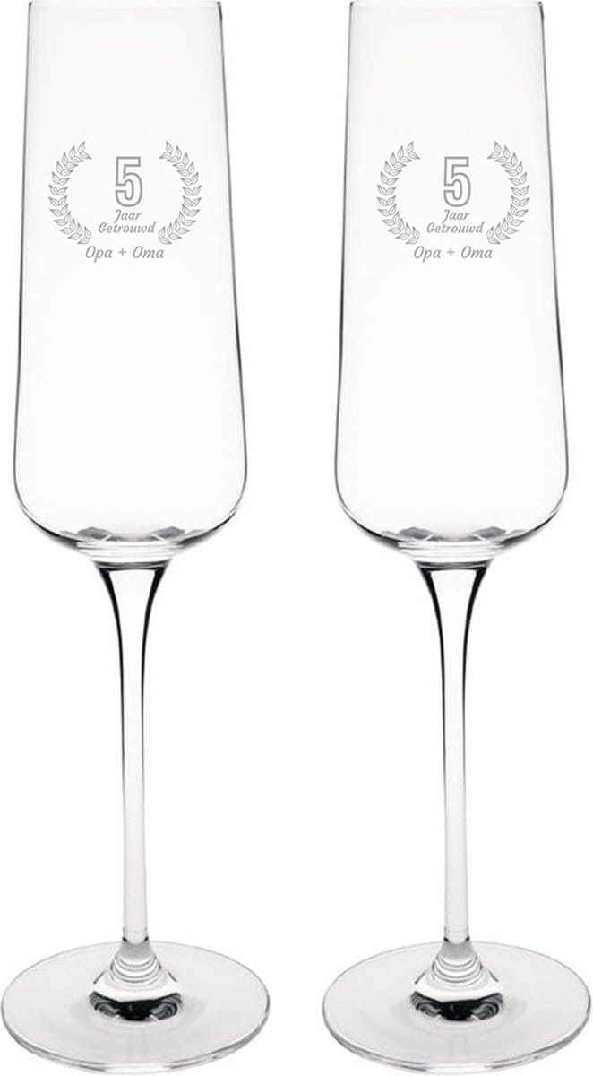 Gegraveerde set champagneglazen 27cl Opa + Oma 5 jaar getrouwd