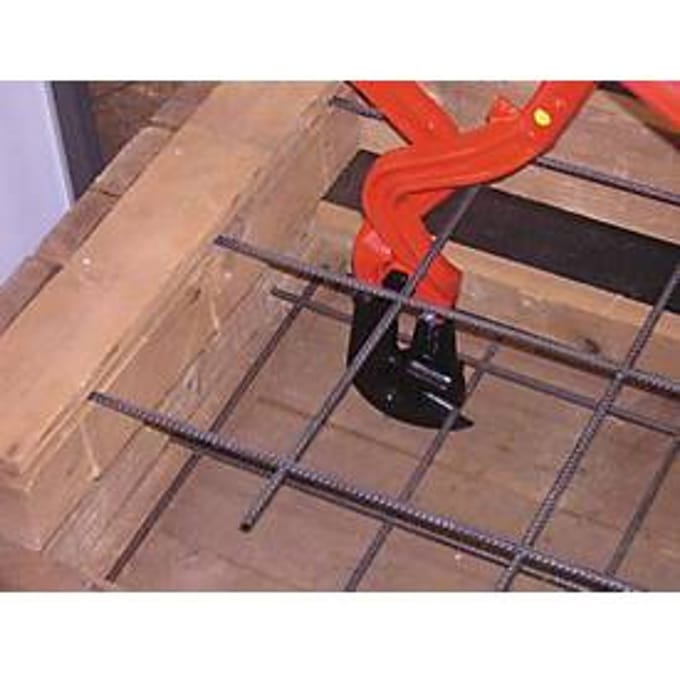 Diepsnijmachine voor wapeningsstaalmatten – totale lengte 1000 mm: zacht 11 mm, gemiddeld 9 mm, hard 6 mm
