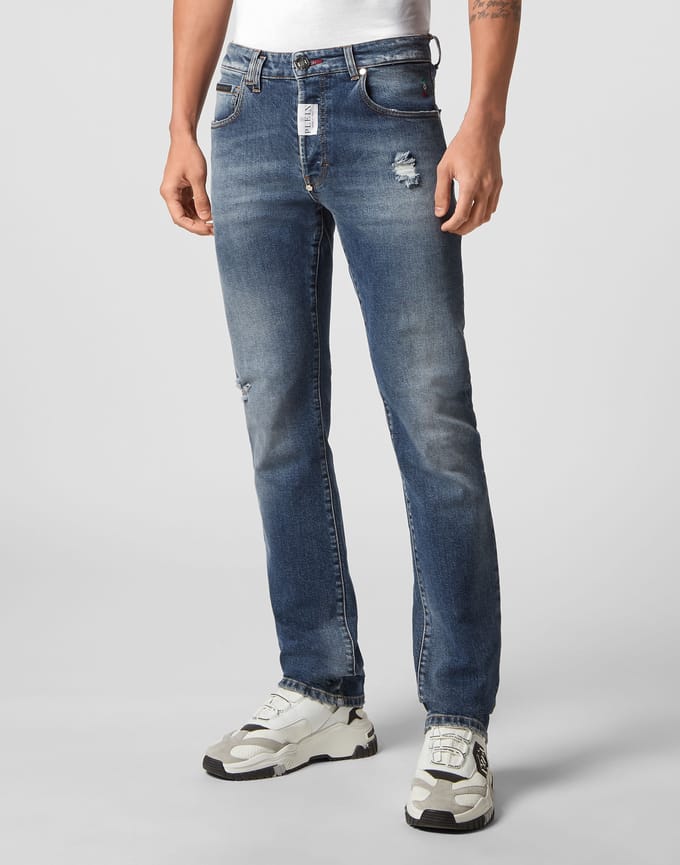 Jeans Recht Model