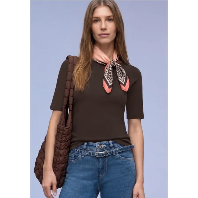 Shirt met knoopdetail