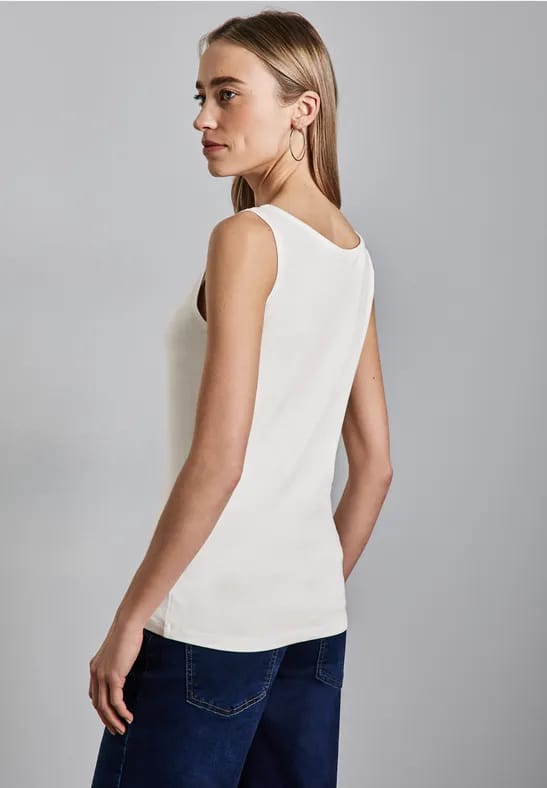 Basic top in effen kleur